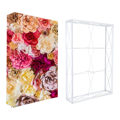 SEG Popup Curved Media Wall with  Clamping Lights